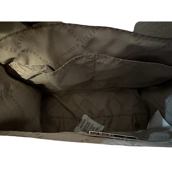 Steve Madden BWEBBER Satchel Crossbody Bag With AirPod Case Brown Tan Tik Tok - Picture 15 of 16